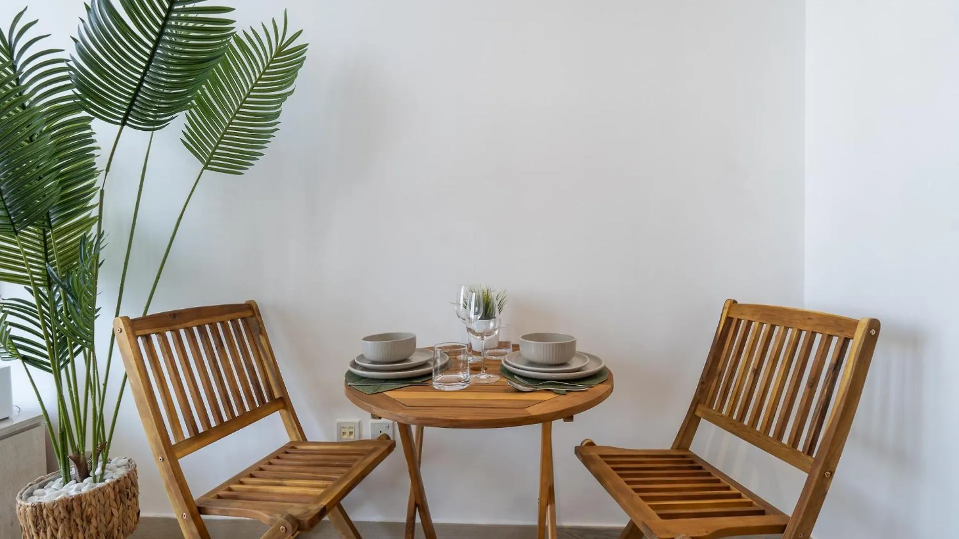 Apartment Bright And Stylish Studio In Jvc With Skyline View Dubai